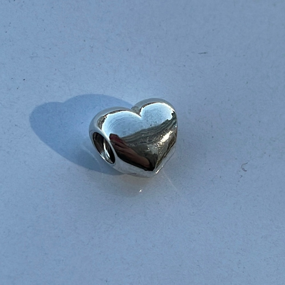 790137 Pandora Big Smooth Heart Charm
